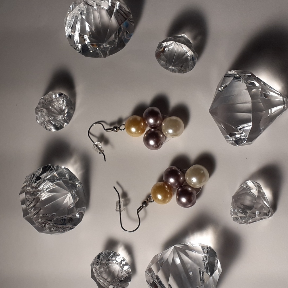 Diamond Bella Handcrafted Fashion earrings. Be u, express yourself!